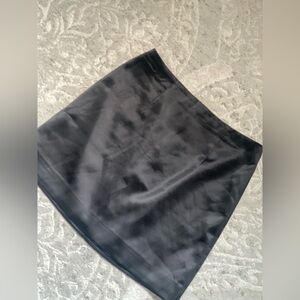 MYA SATIN MINI SKIRT - REVOLVE